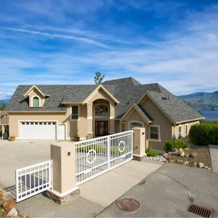 Lake Okanagan Bed And Breakfast West Kelowna Exterior photo