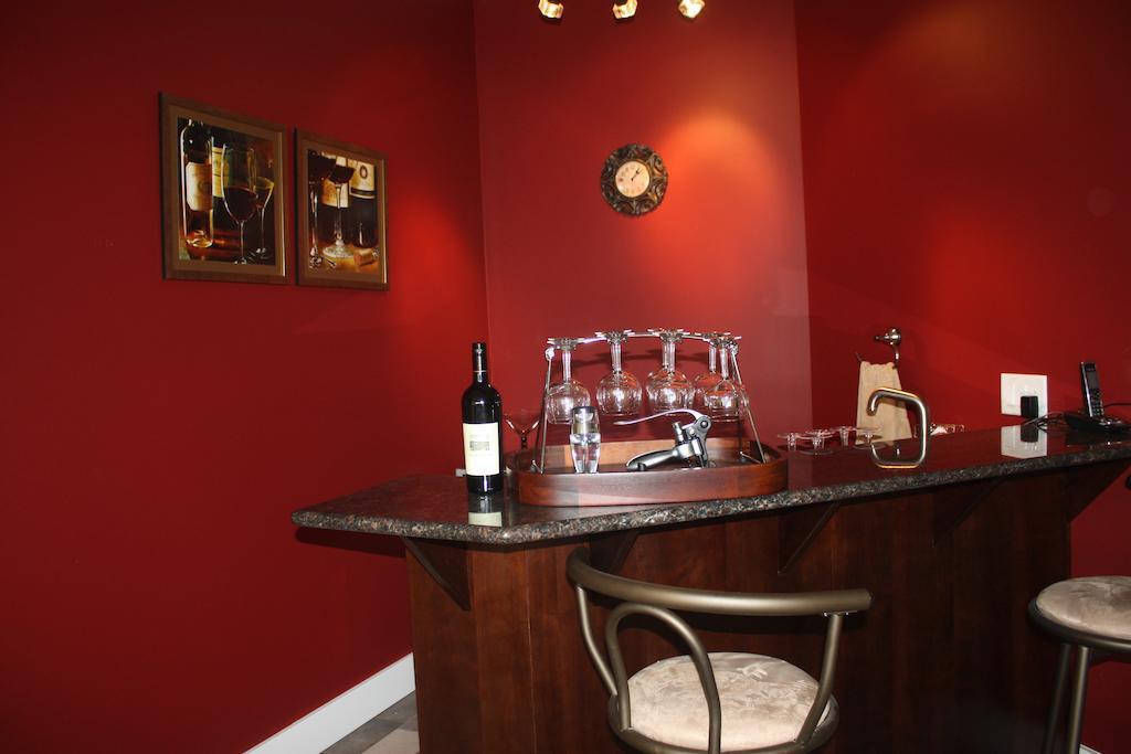 Lake Okanagan Bed And Breakfast West Kelowna Room photo