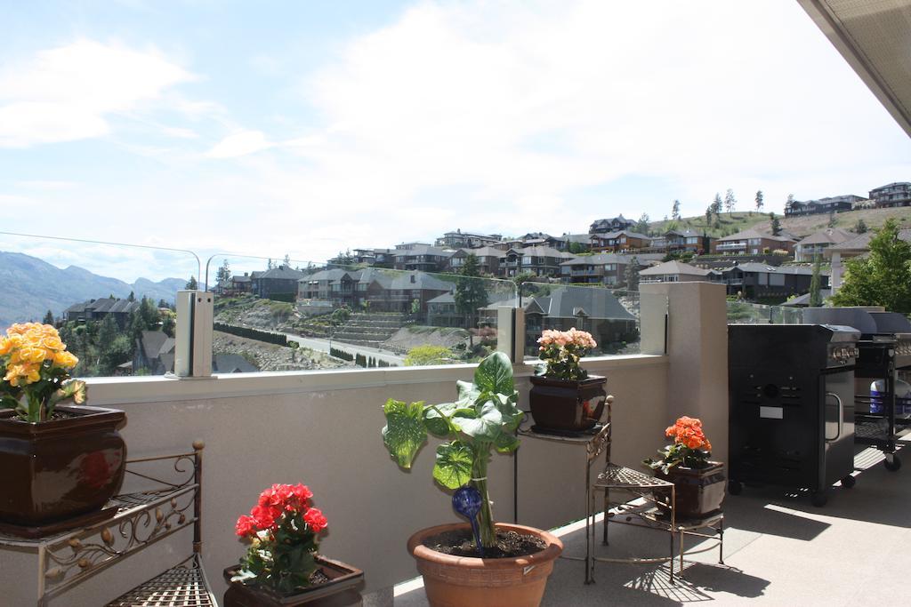 Lake Okanagan Bed And Breakfast West Kelowna Exterior photo